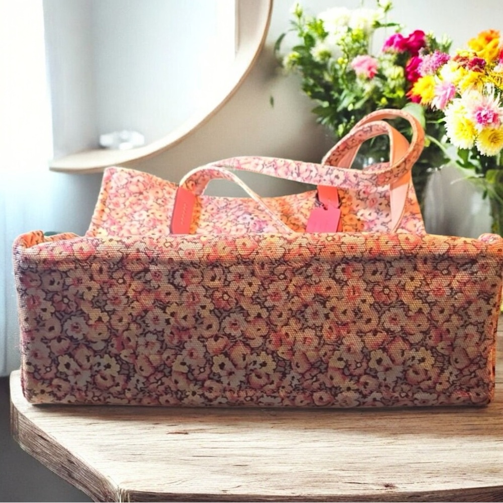 Coach 1941 x Keith Haring Limited Edition Floral Dancing Tote - Picture 7 of 13